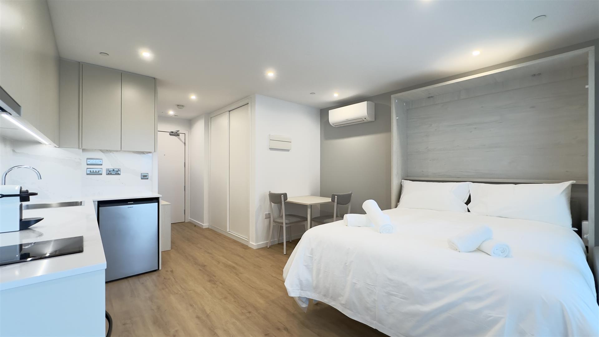 Image of Apartment - 1 Bathrooms for Rental in Victory Suites-Gibraltar, Image 2